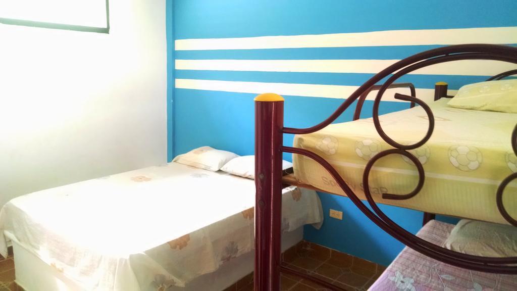 Hostal Dumbira Taganga Rom bilde