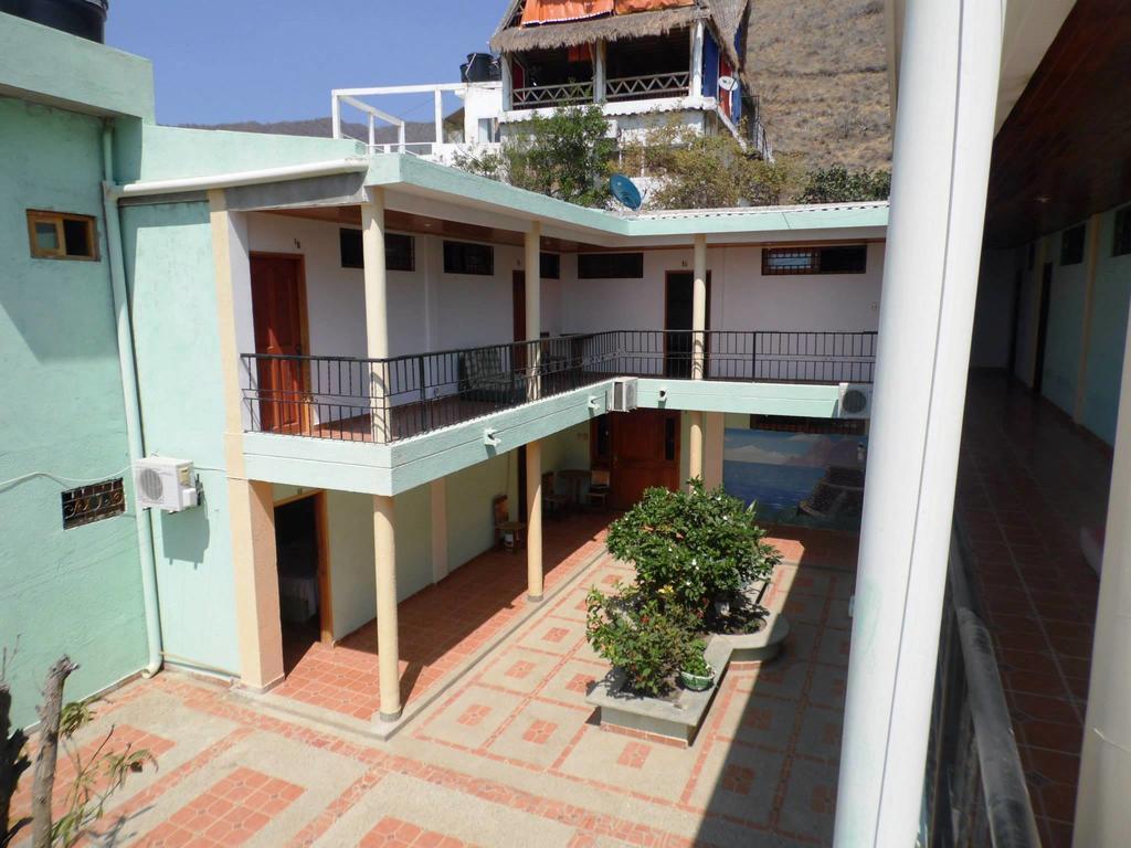 Hostal Dumbira Taganga Eksteriør bilde